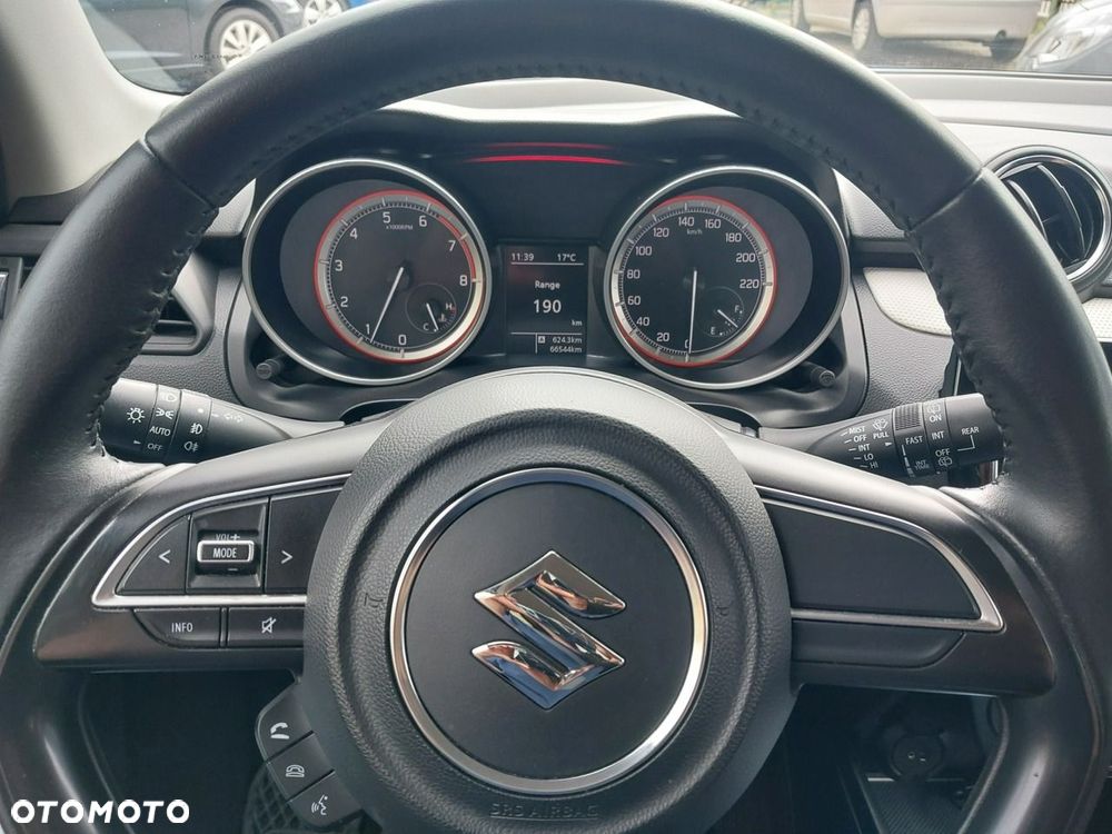 Suzuki Swift 1.2 SHVS Premium Plus - 20