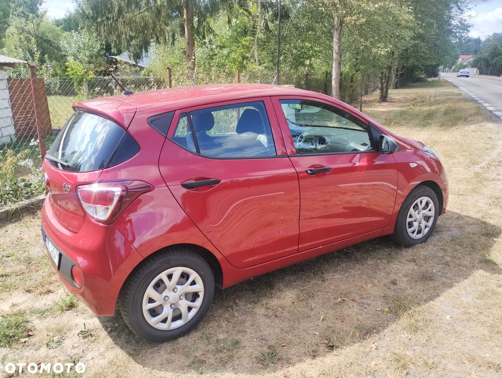 Hyundai i10 1.0 - 7