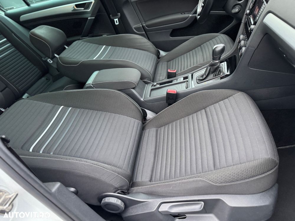 Volkswagen Golf 1.4 TSI BlueMotion Technology DSG Cup - 20