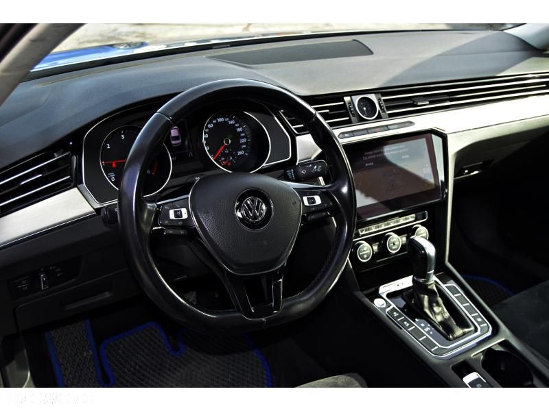 Volkswagen Passat 2.0 TDI BMT 4Mot Highline DSG - 7