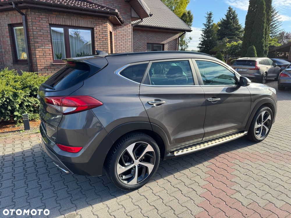 Hyundai Tucson - 12