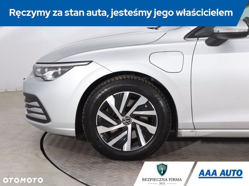 Volkswagen Golf - 17