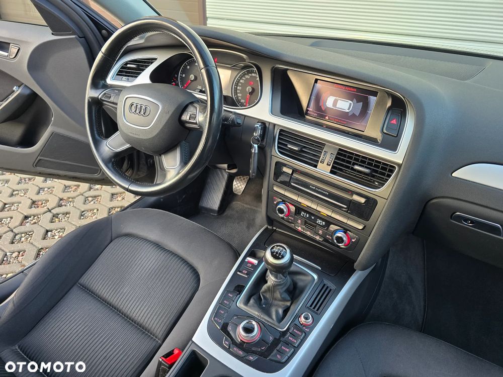 Audi A4 Avant 2.0 TDI ultra - 27