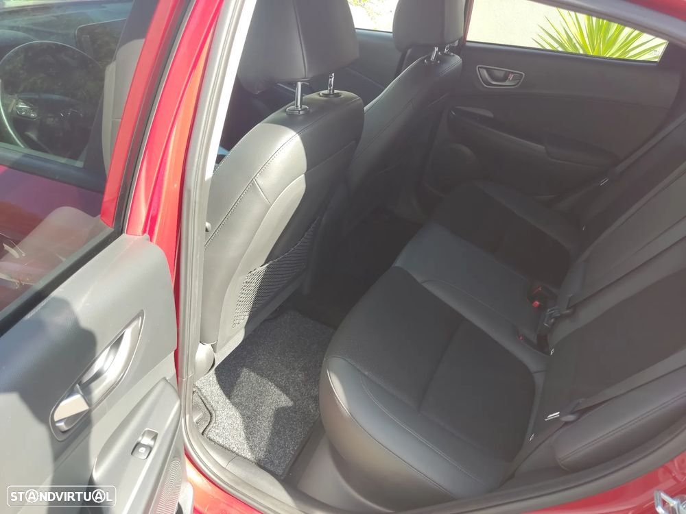 Hyundai Kauai - 12