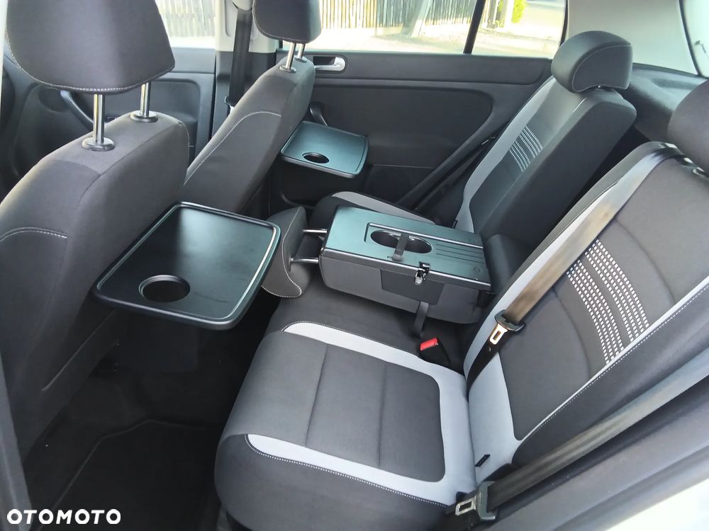 Volkswagen Golf Plus - 19