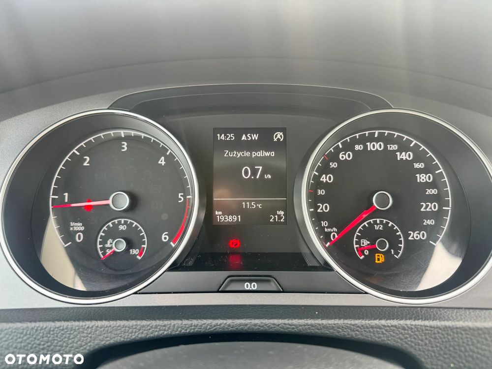 Volkswagen Golf Variant 1.6 TDI BlueMotion Technology Comfortline - 11