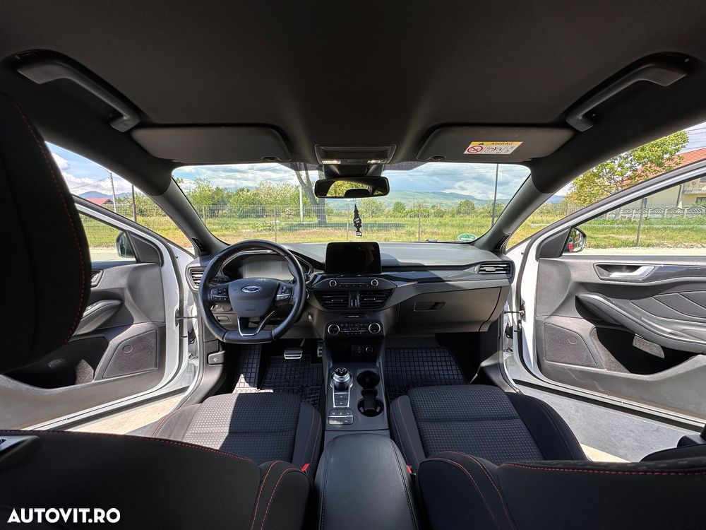 Ford Focus 2.0 EcoBlue ST-Line - 17