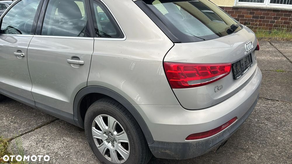 Audi Q3 - 40