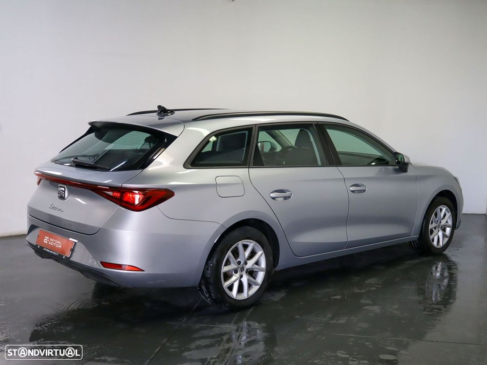 SEAT Leon ST 2.0 TDI Style - 4
