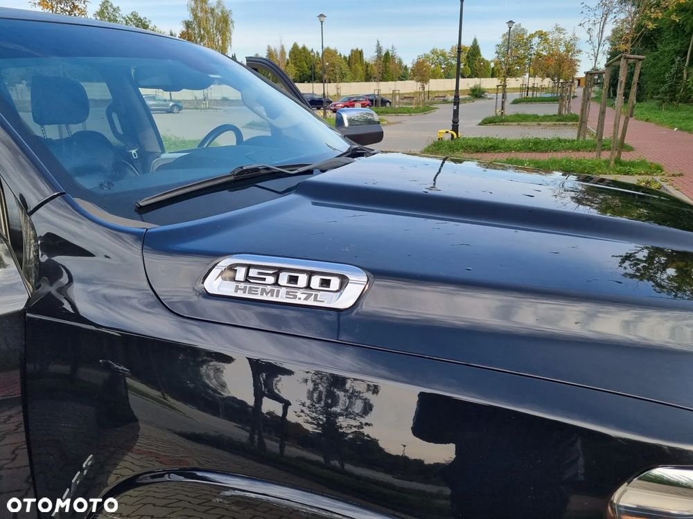 RAM 1500 5.7 Quad Cab Laramie - 4