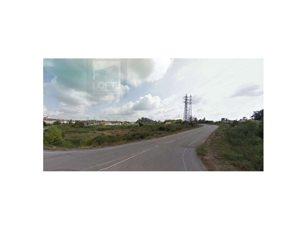Terreno Misto Urbanizável à Venda em Requião, V.N. Famalicão - Grande imagem: 4/9