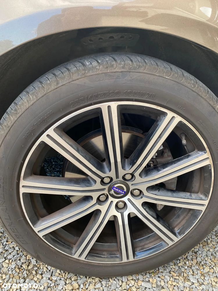 Volvo XC 60 D5 AWD Summum - 6