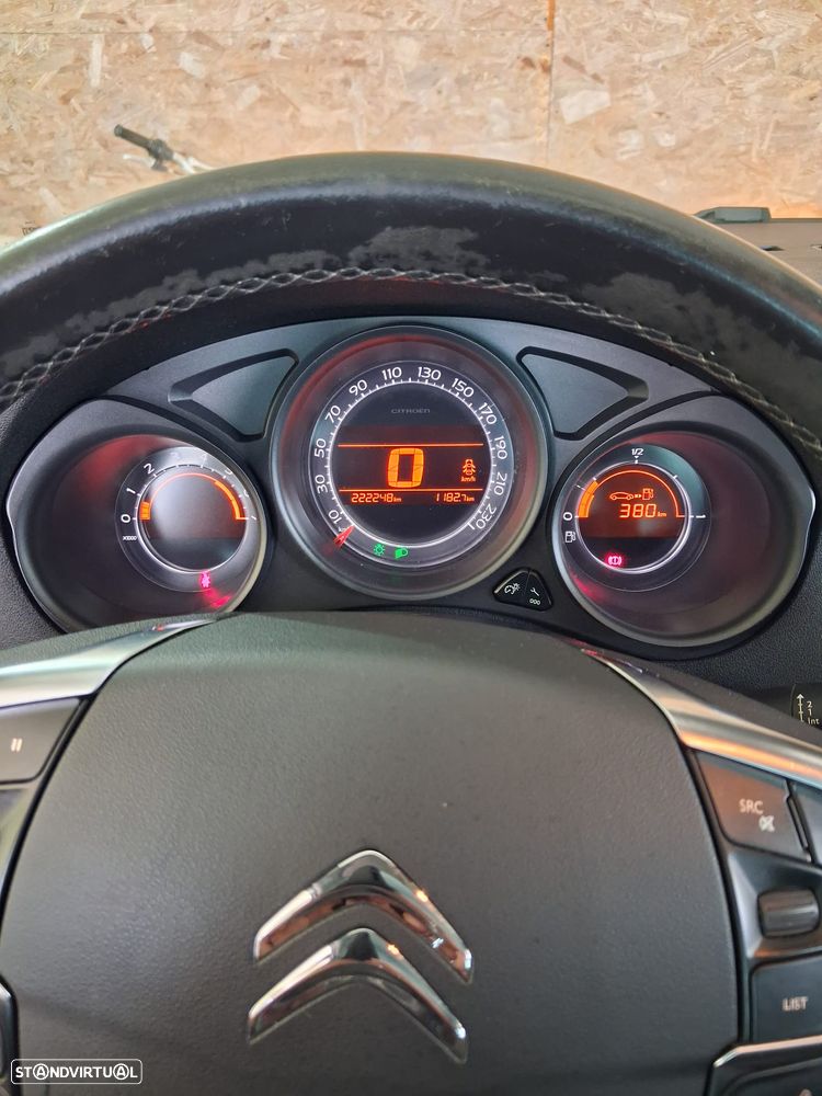 Citroën C4 1.6 HDi Attraction - 8