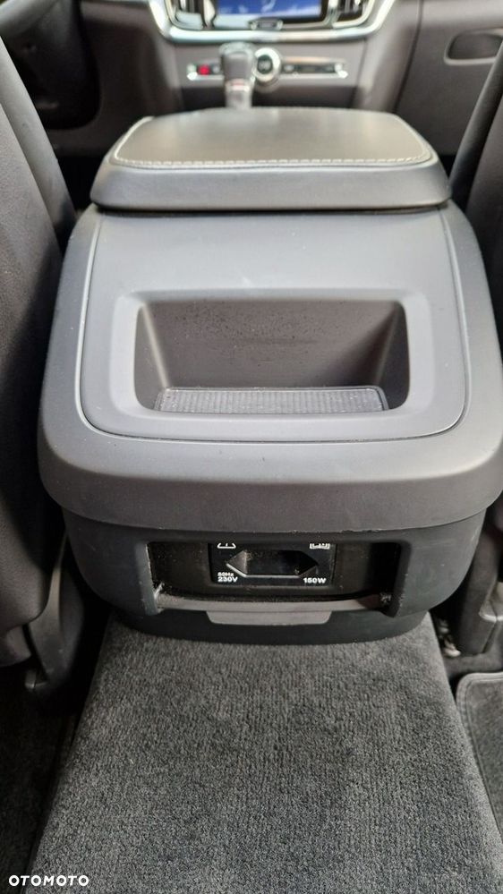 Volvo V90 - 38