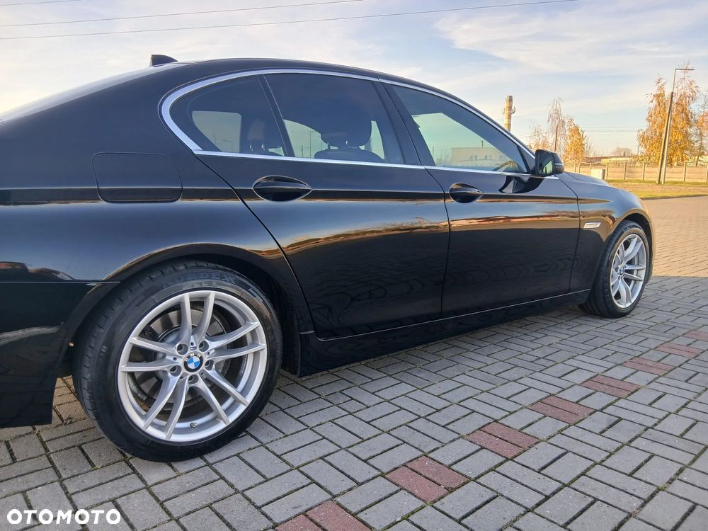 BMW Seria 5 520d - 13