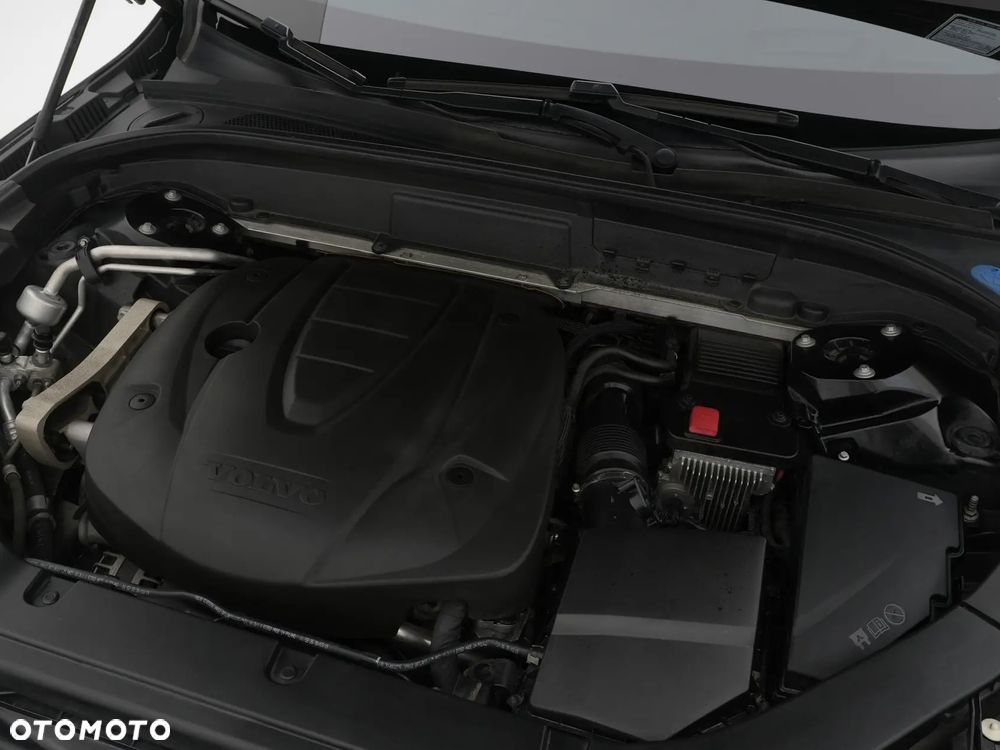 Volvo XC 60 D5 AWD Geartronic Inscription - 14