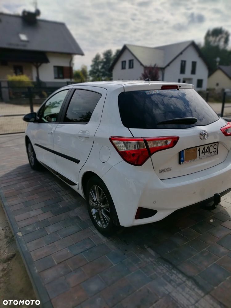Toyota Yaris 1.5 Premium - 2
