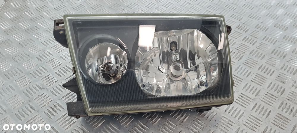 Nissan Terrano II Lampa Lewa Prawa Przód Przednia - 10