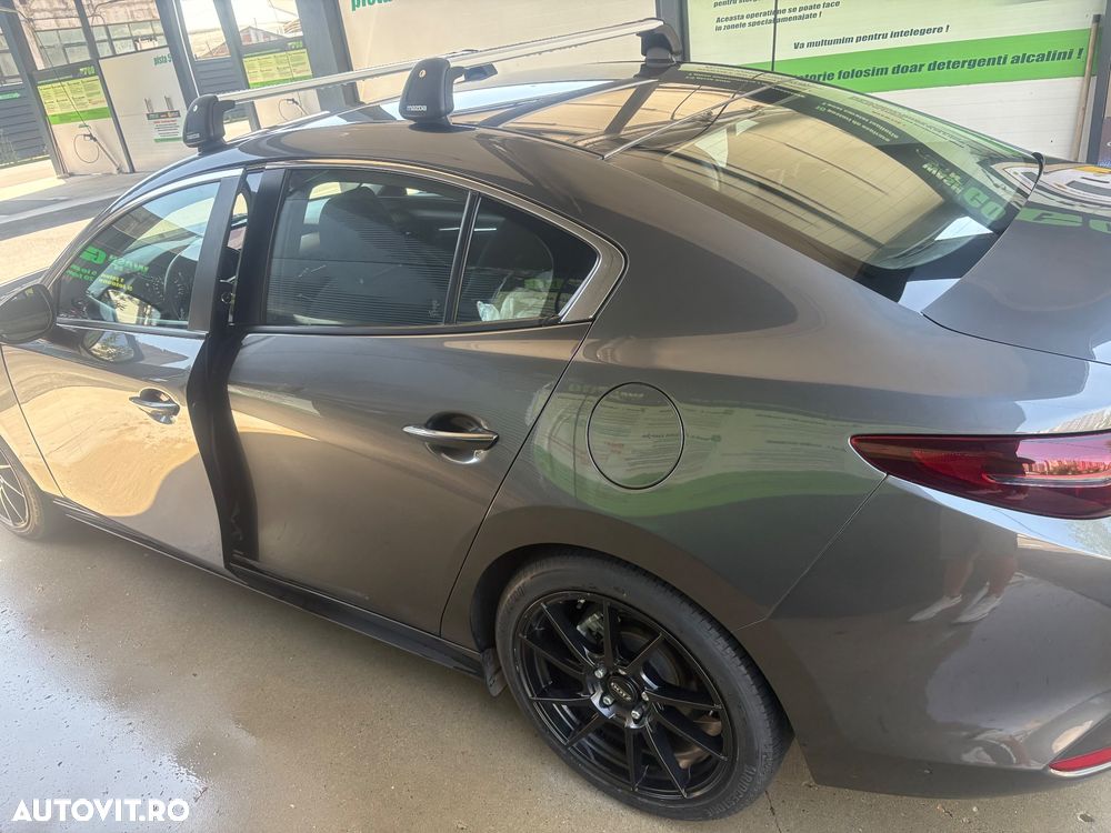 Mazda 3 e-Skyactiv G122 MHEV Plus - 3