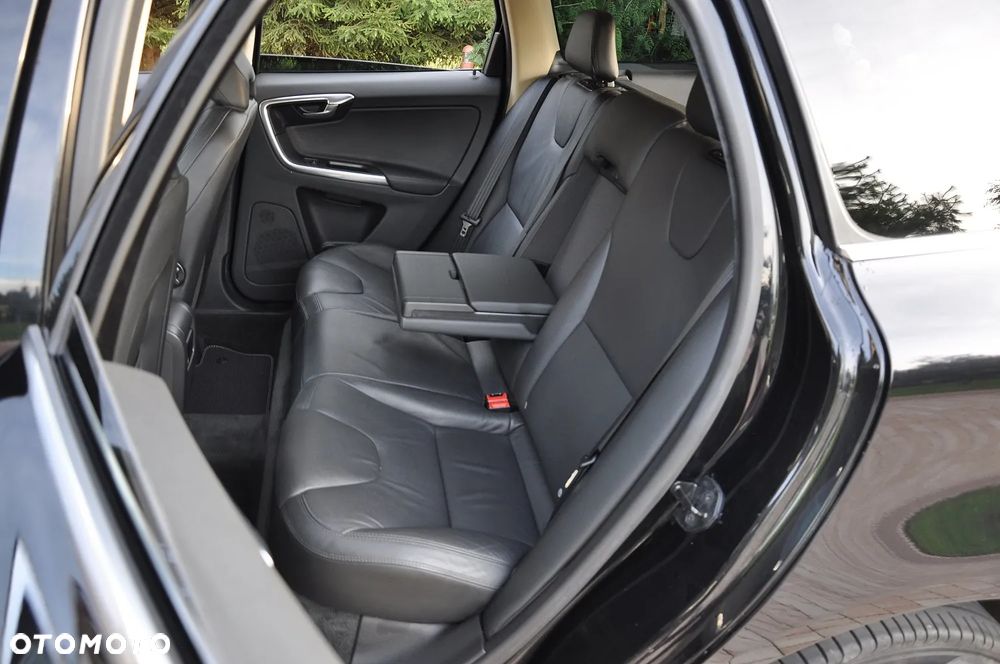 Volvo XC 60 - 26