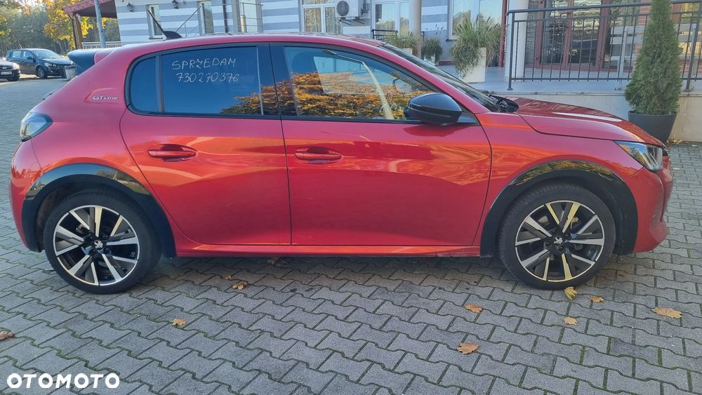 Peugeot 208 PureTech 100 EAT8 GT Pack - 4
