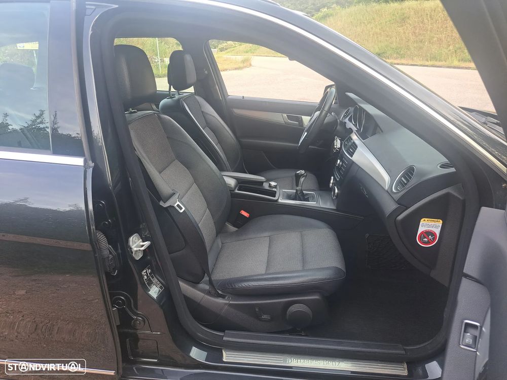 Mercedes-Benz C 220 CDi Avantgarde BE - 13