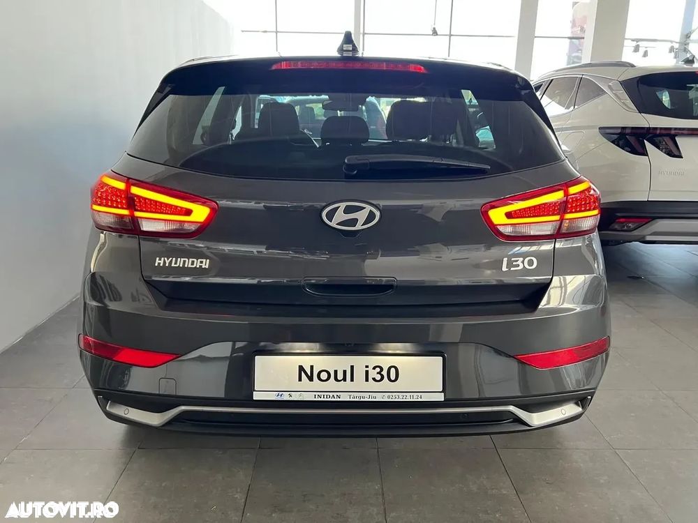 Hyundai i30 1.5 96CP M/T Highway - 7