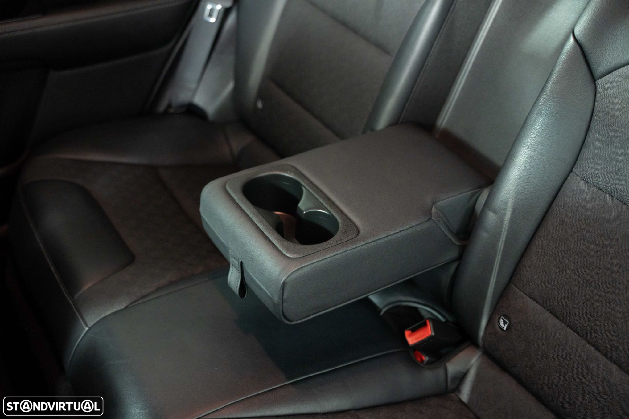 Kia Niro 1.6 GDi PHEV Tech - 10