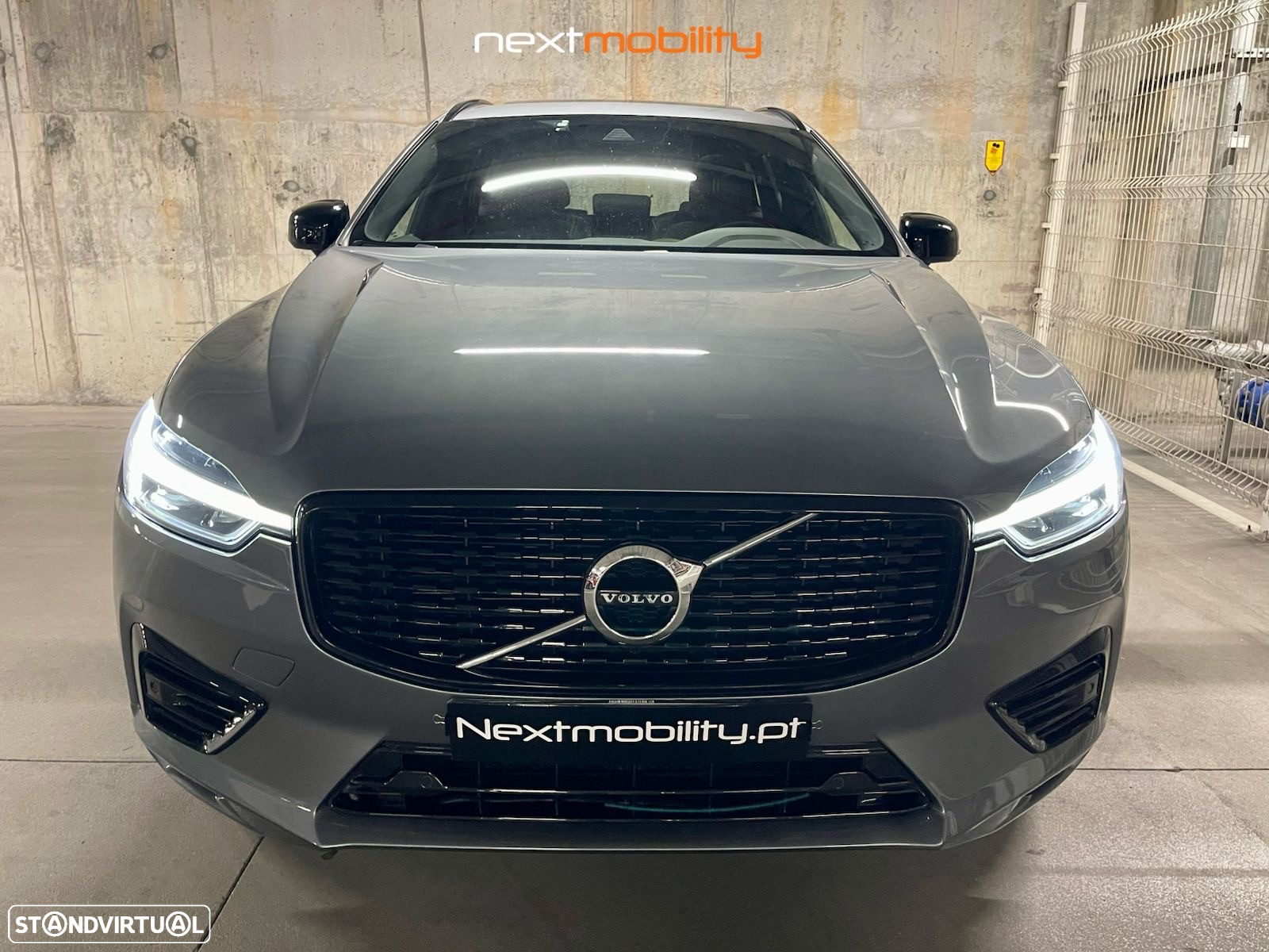 Volvo XC 60 2.0 T6 PHEV R-Design AWD - 2