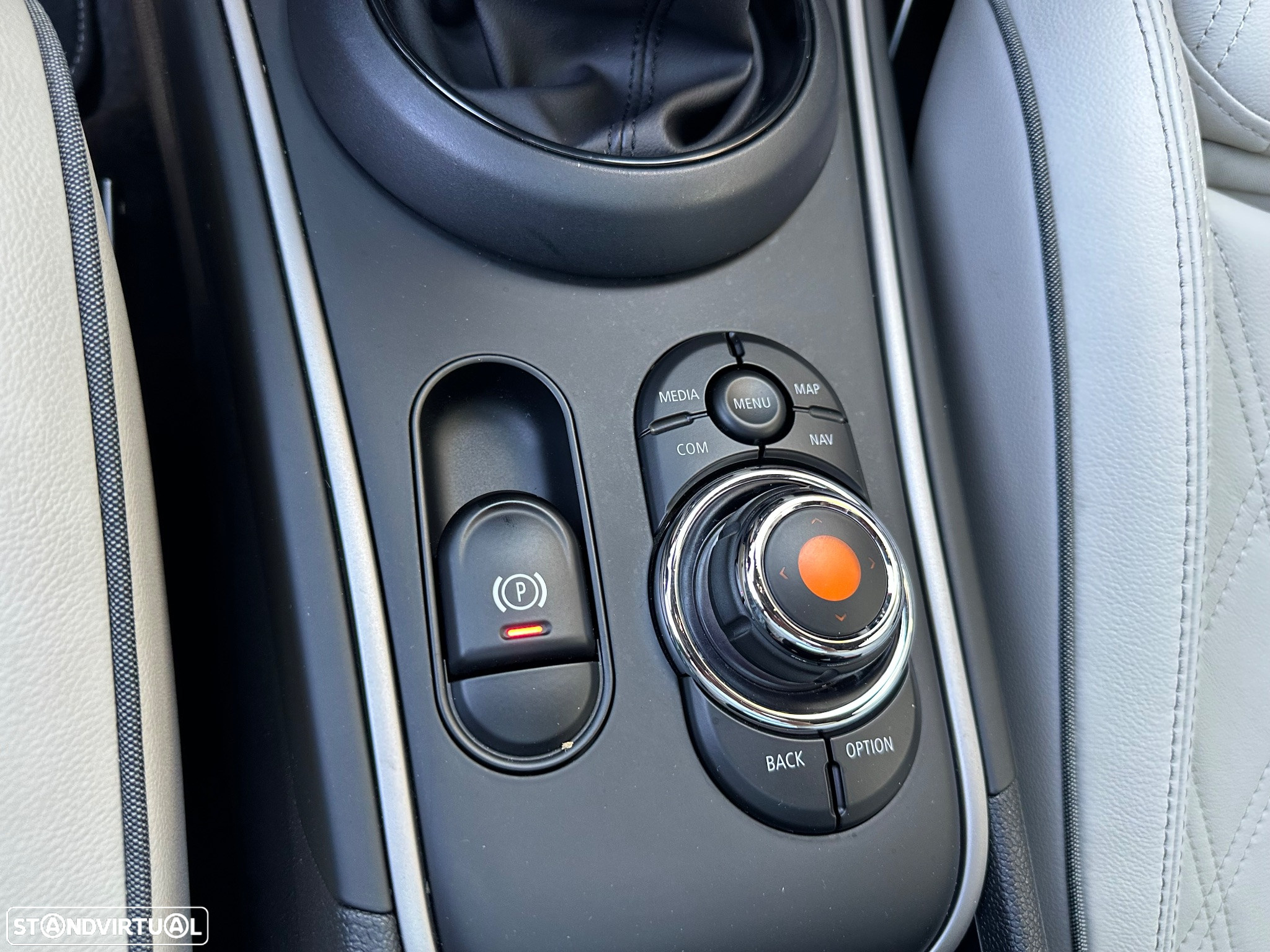 MINI Countryman Cooper SE ALL4 Auto - 30