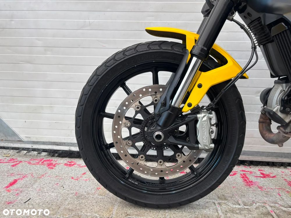 Ducati Scrambler - 19