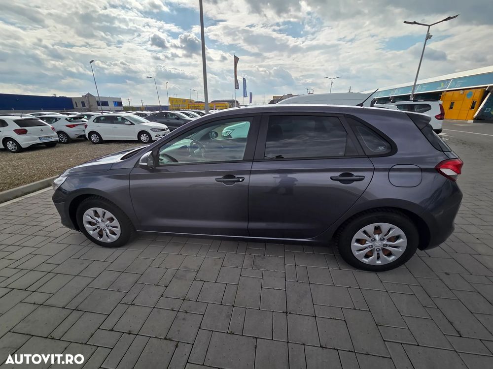 Hyundai i30 1.4 100CP 5DR M/T Classic+ - 7