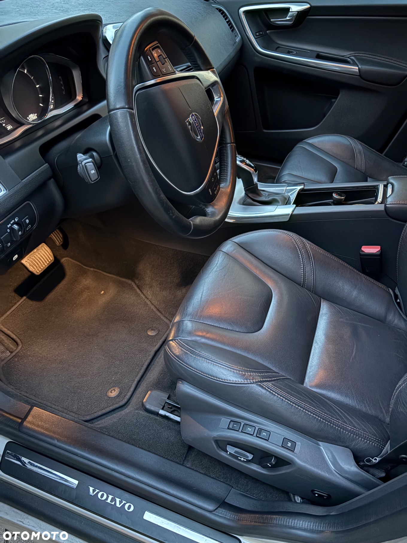 Volvo XC 60 D4 Drive-E Summum - 18