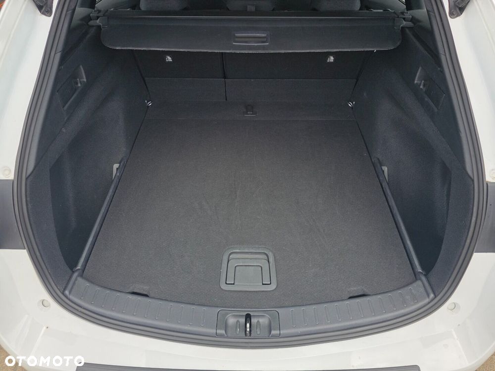 Toyota Corolla 1.8 Hybrid Comfort - 7
