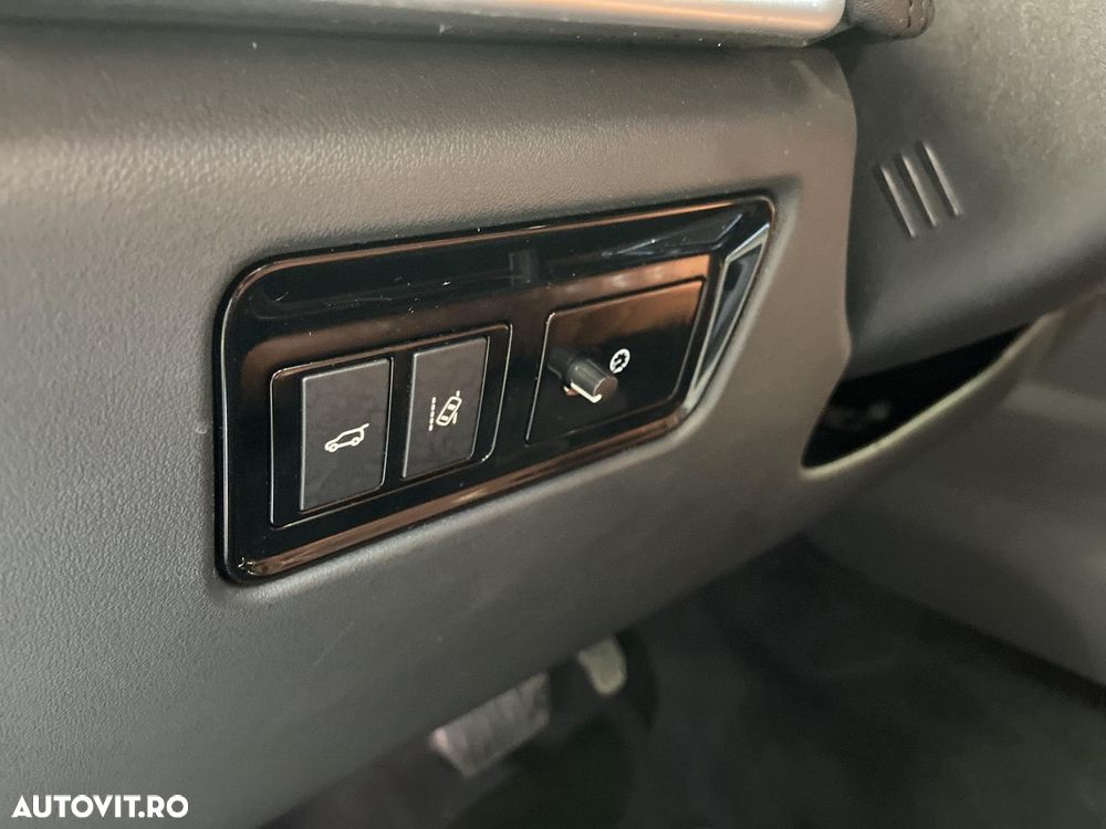 Jaguar F-Pace D300 AWD - 23