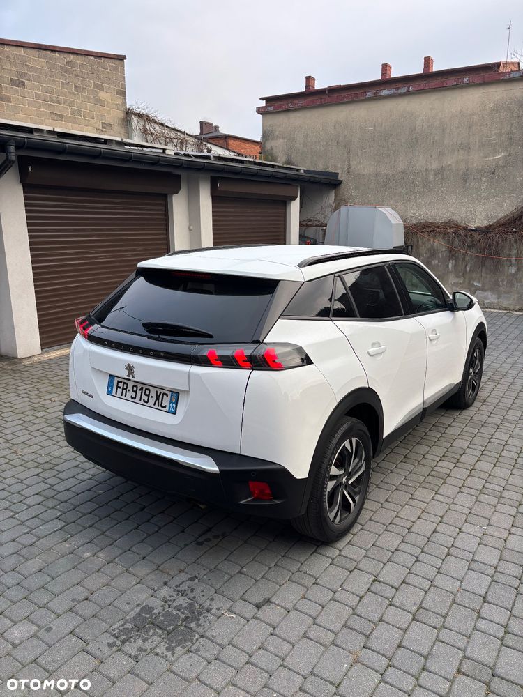 Peugeot 2008 PureTech 100 Stop&Start Allure Pack - 4