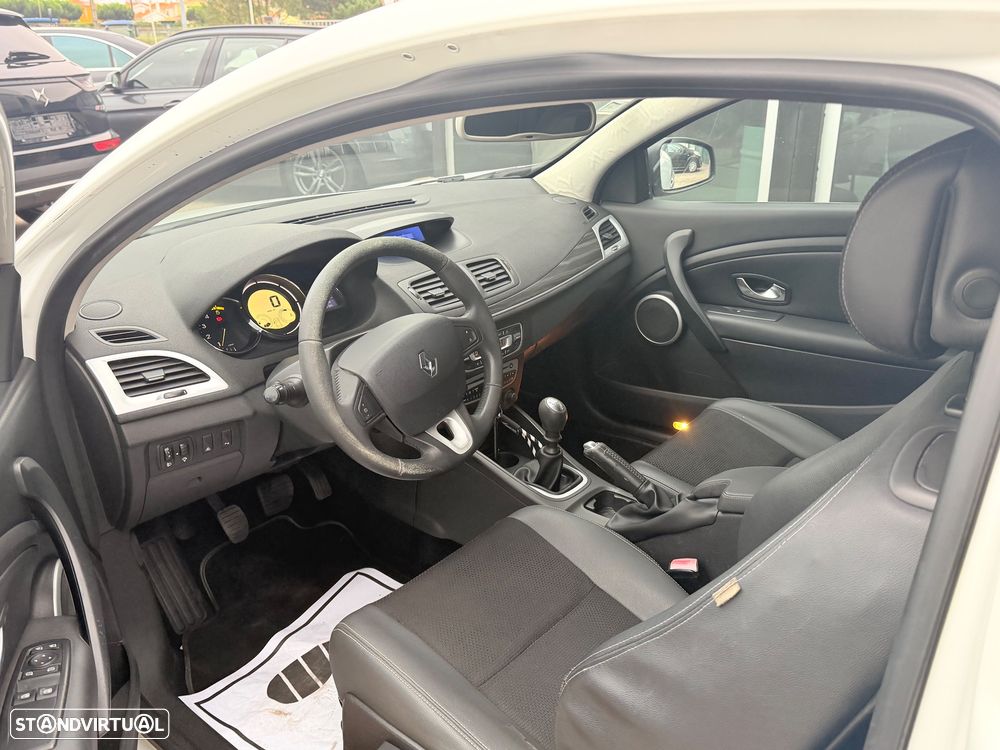 Renault Mégane Coupe 1.5 dCi Dynamique S - 7