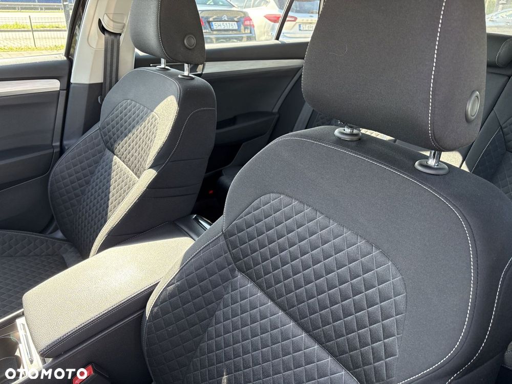 Skoda Superb 2.0 TDI SCR Ambition DSG - 11