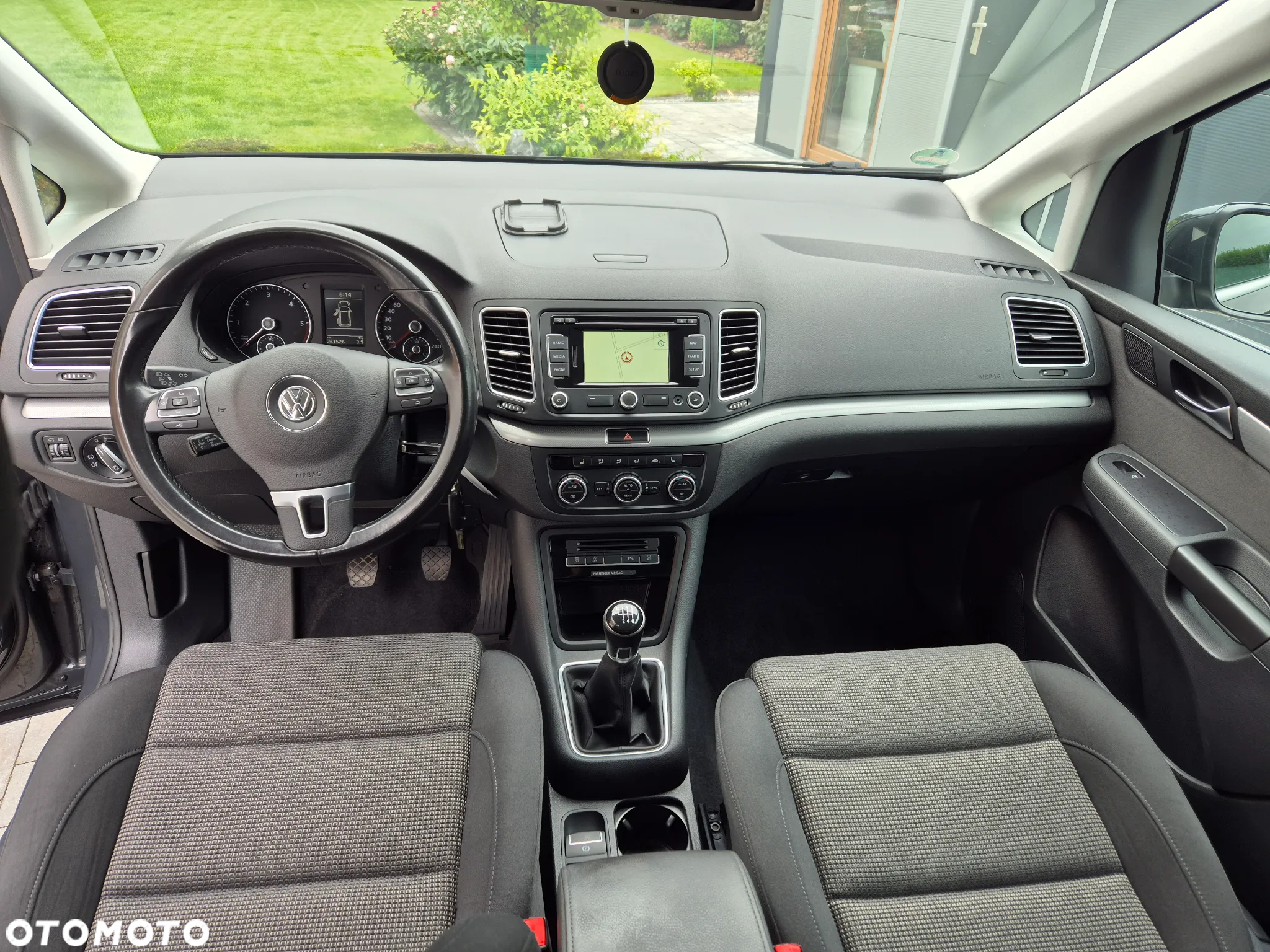 Volkswagen Sharan 2.0 TDI BlueMotion Technology Comfortline - 22