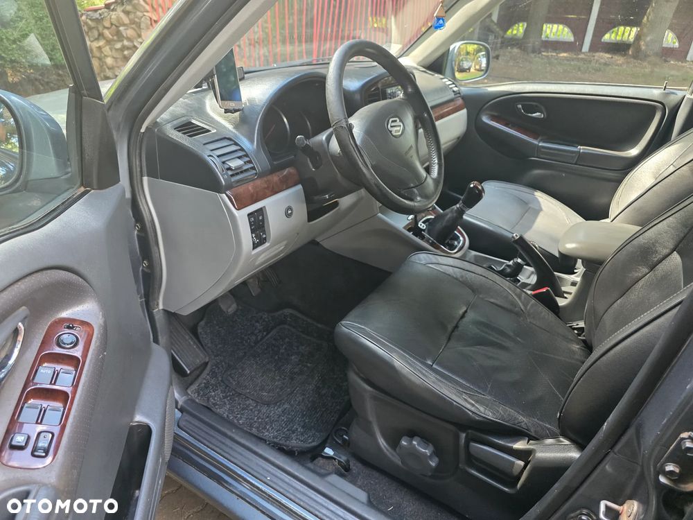 Suzuki Grand Vitara 2.0 Special Edition - 6