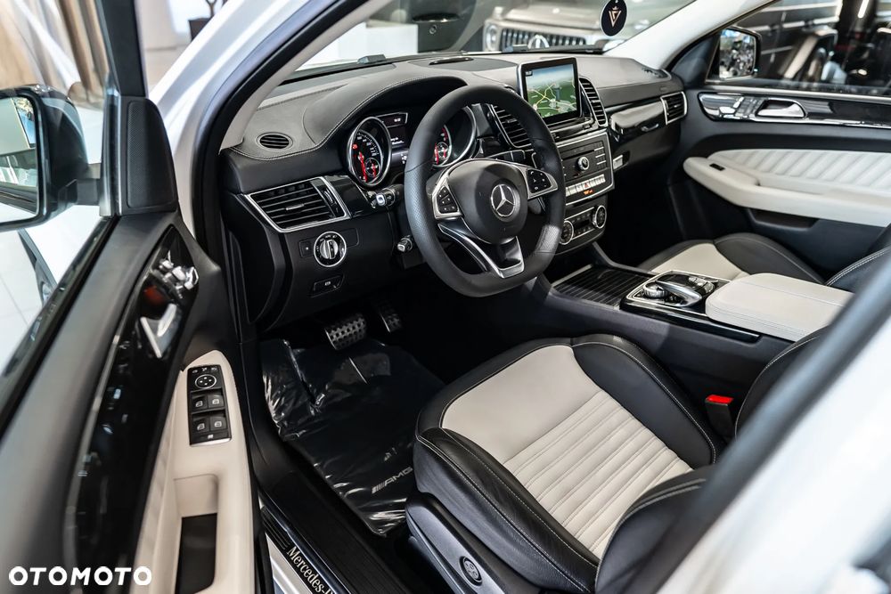 Mercedes-Benz GLE 350 d 4-Matic - 22