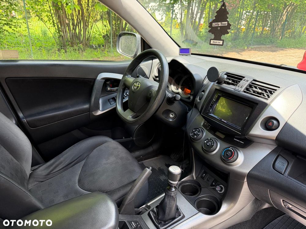 Toyota RAV4 2.0 VVT-i Luna - 3