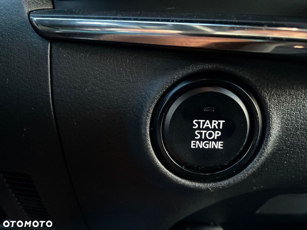 Mazda 3 e-SKYACTIV-G 122 M HYBRID DRIVE EXCLUSIVE-LINE - 25