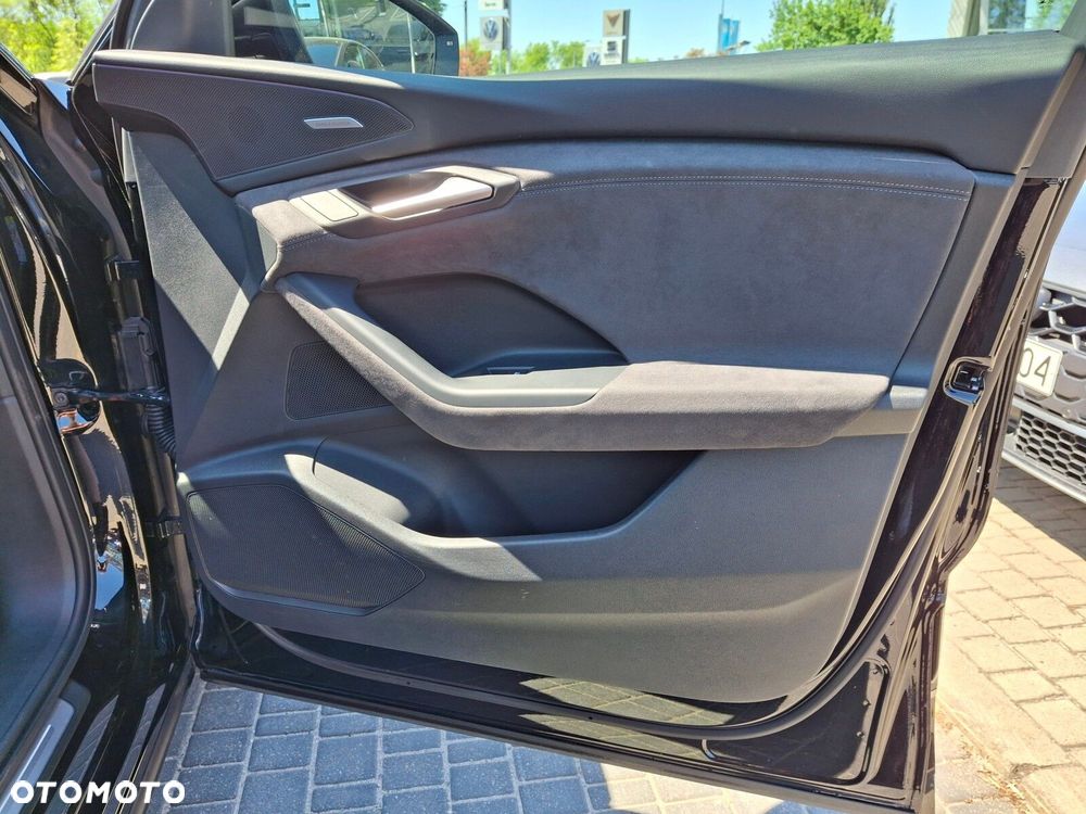 Audi Q6 e-tron - 20