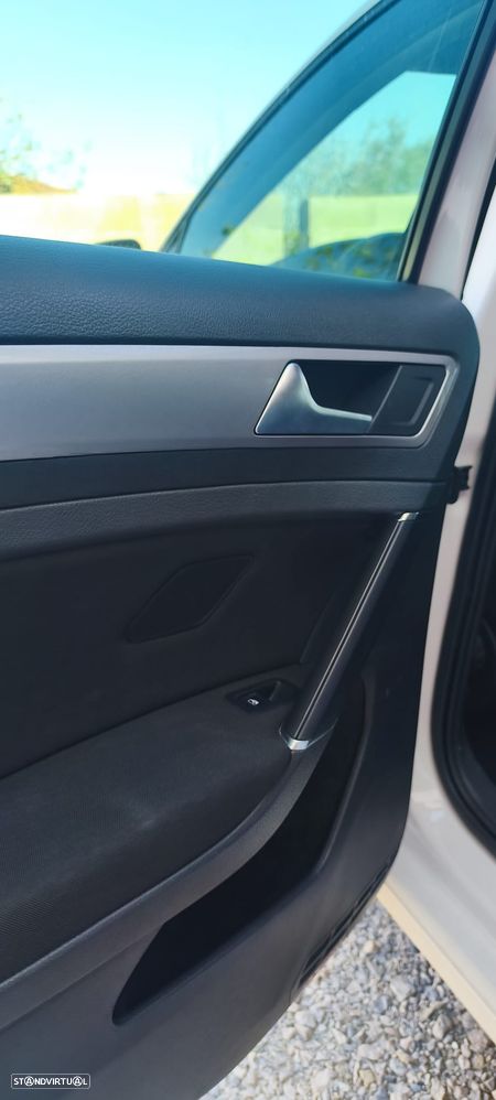 VW Golf - 7