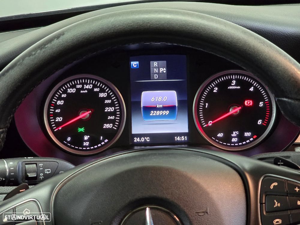 Mercedes-Benz C 200 d Station 7G-TRONIC Exclusive - 29