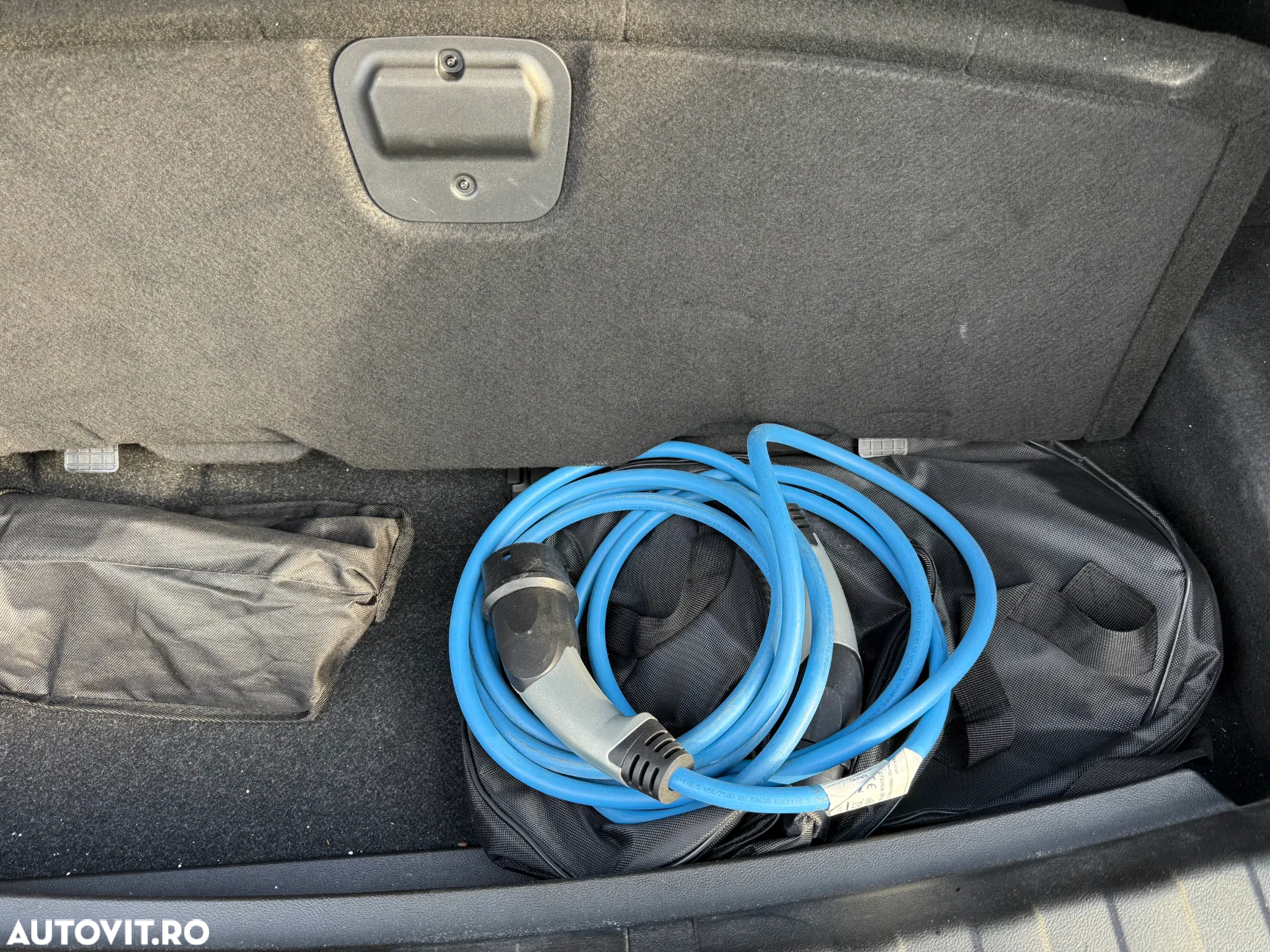 BMW Seria 3 330e AT PHEV - 40