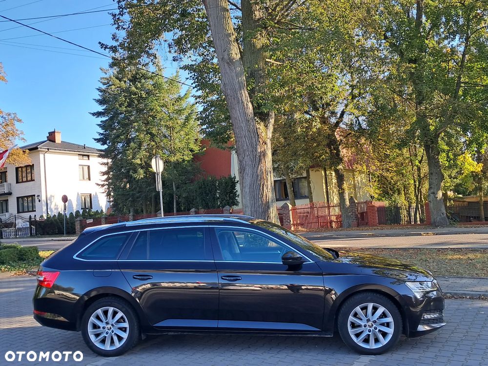 Skoda Superb 2.0 TDI SCR Ambition DSG - 13