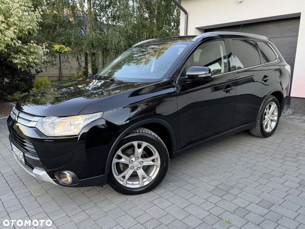 Mitsubishi Outlander 2.0 4WD CVT Diamant+ - 14