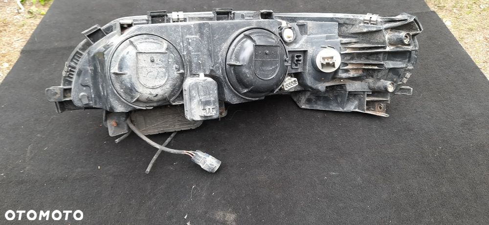 ZDERZAK  TYŁ Klapa tył VOLVO S60 KOLOR  445-26 Lampa reflektor prawy przód volvo v70 II s60 - 9